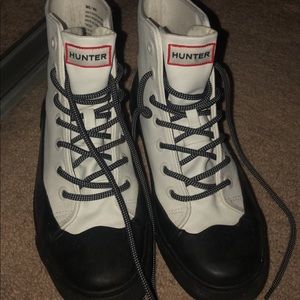 Hunter lace up boots